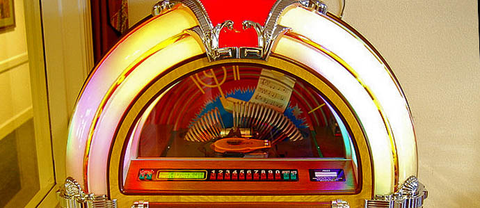 6 Quick Tips on Buying a Jukebox